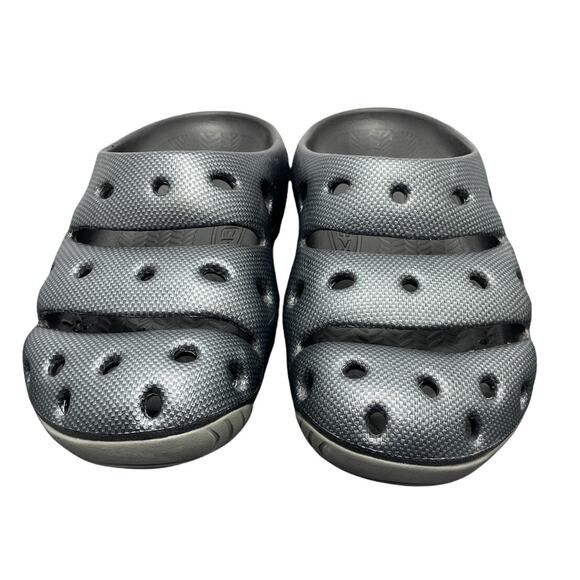 KEEN Yogui Arts Slipper Graphite Slip On Clogs Ye Shoes Mens Size 10 FAST SHIP